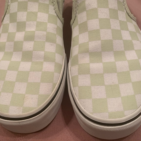 Vans Green Checkered Design Shoes - Picture 2 of 14